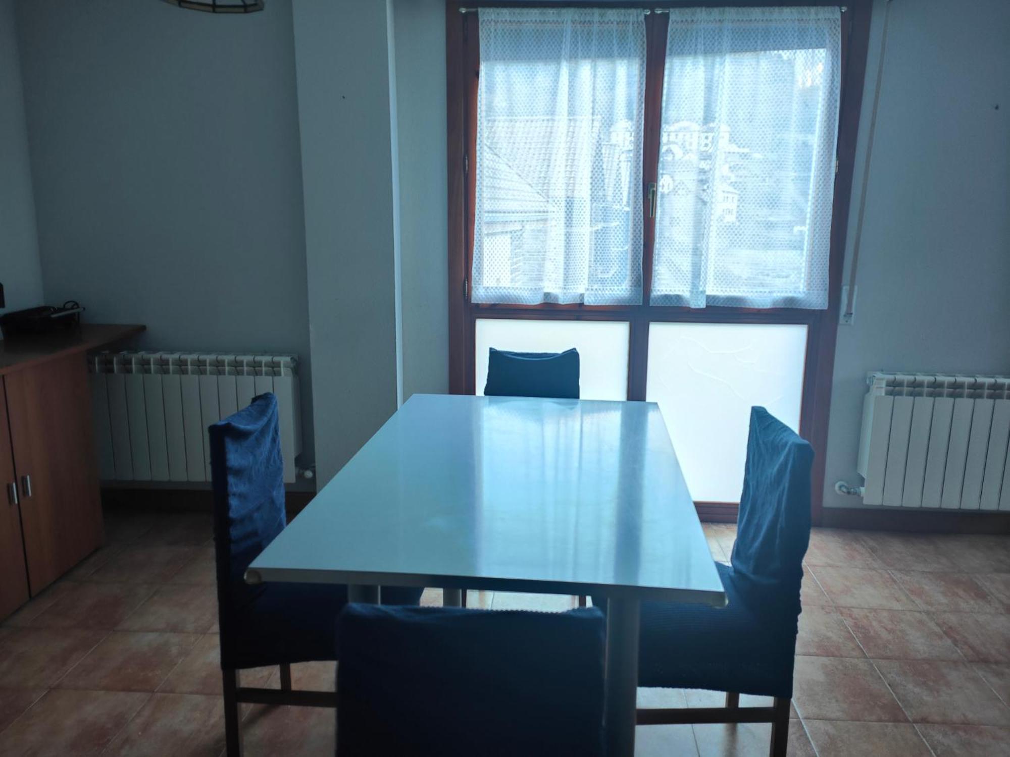 Aran Apartment *